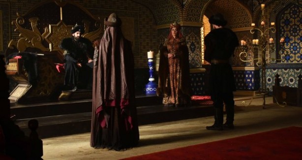 Foto - Uyanış Büyük Selçuklu zirveye bayrak dikti! Herkes Hasan Sabbah’ı konuştu