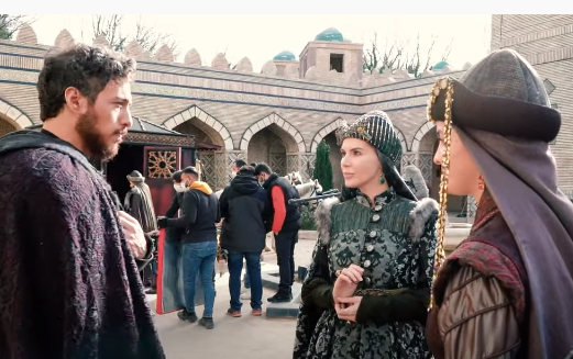 Uyanış Büyük Selçuklu’dan ‘Payitaht Abdülhamid’ hamlesi! Kafaları karıştırdı