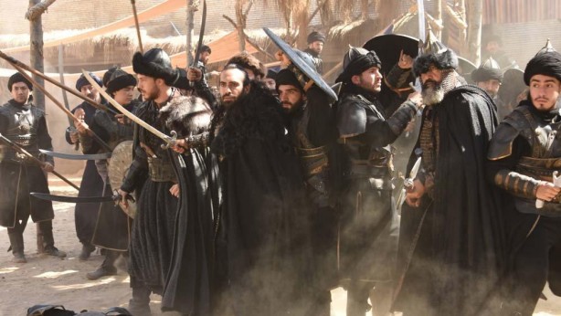 Uyanış Büyük Selçuklu’nun başrolü Buğra Gülsoy’dan yeni sürpriz