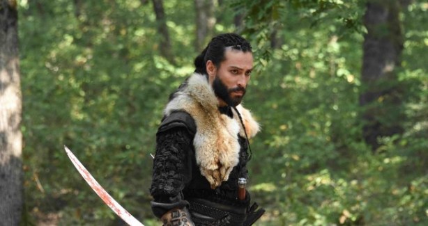 Foto - Uyanış Büyük Selçuklu’nun ‘Sencer’inden dizi sektörüne damga vuran sözler! ‘Düğüm onda çözülecek…’