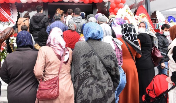 Foto - Uyarılar dinlenmedi! Marketin faaliyeti durduruldu