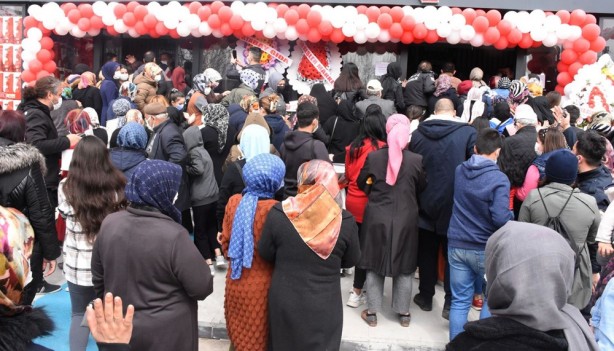Foto - Uyarılar dinlenmedi! Marketin faaliyeti durduruldu
