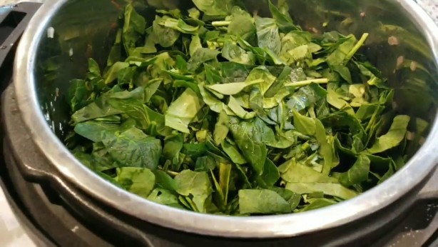 Foto - Uyarıyoruz! Kimilerinin en sevdiği yemektir onlar… Ama ısıtıldıklarında zehirlenme ile karşı karşıya kalabilirsiniz aman dikkat!