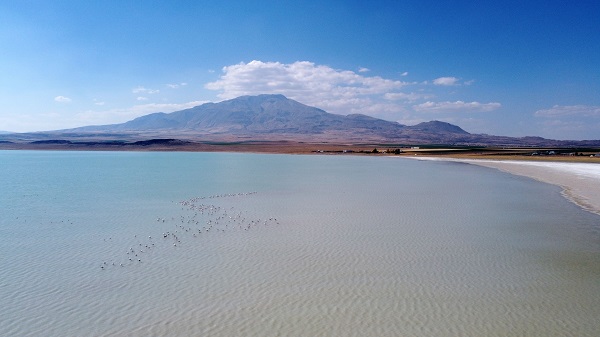 Foto - Uydu görüntüleri korkuttu! O gölün üçte biri kurudu