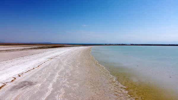 Foto - Uydu görüntüleri korkuttu! O gölün üçte biri kurudu