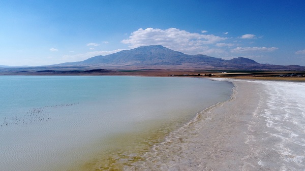Foto - Uydu görüntüleri korkuttu! O gölün üçte biri kurudu