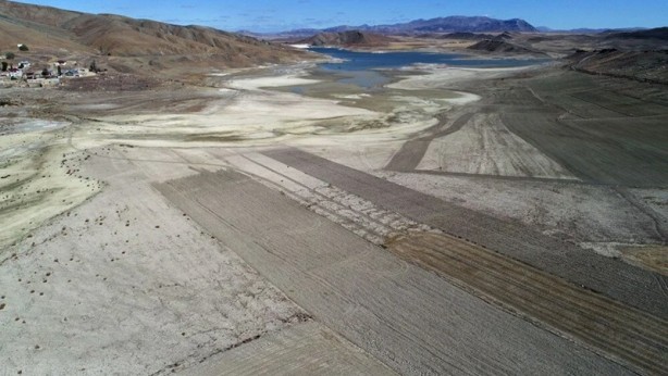 Uydu görüntülerine bile yansıdı! Endişelendiren görüntü