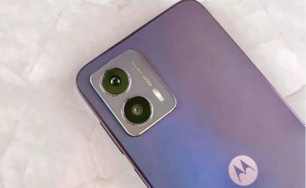 Foto - Uygun fiyatlı 5G telefon geliyor