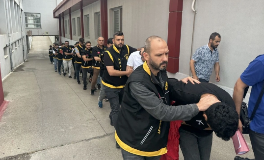 Foto - Uygunsuz fotoğraflarla dolandırıcılık rezaleti! Masum küçük çocukları kullanıyorlardı