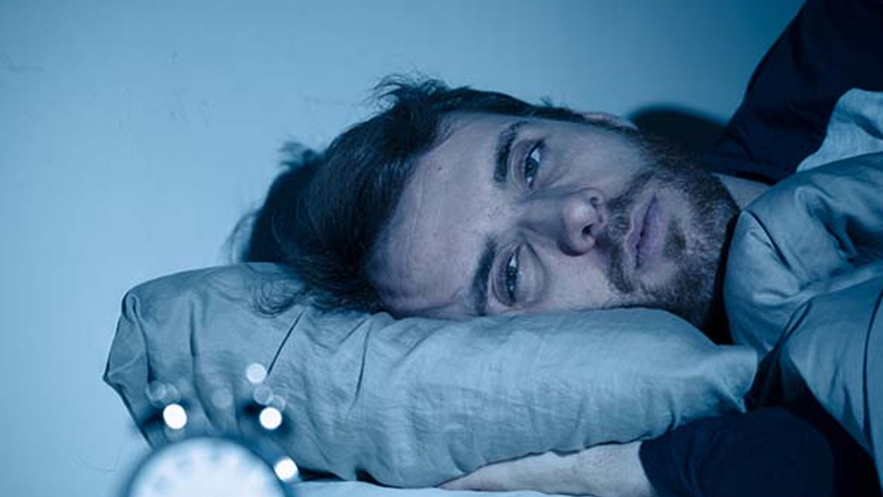 Foto - Uykudan önce bunu ayağına sık, uyanınca yeniden doğmuş gibi hissedeceksin! 