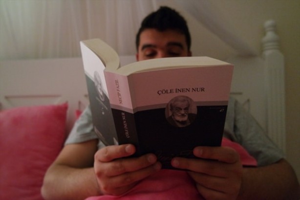  Uyumadan önce kitap okuyanlara kötü haber!