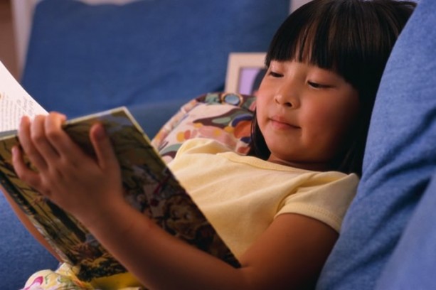 Foto - Uyumadan önce kitap okuyanlara kötü haber!