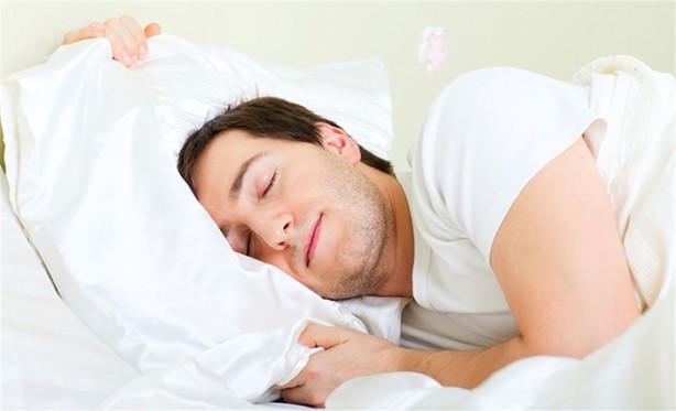 Foto - Uyurken birden boşluğa düşüyormuş gibi oluyorsa...