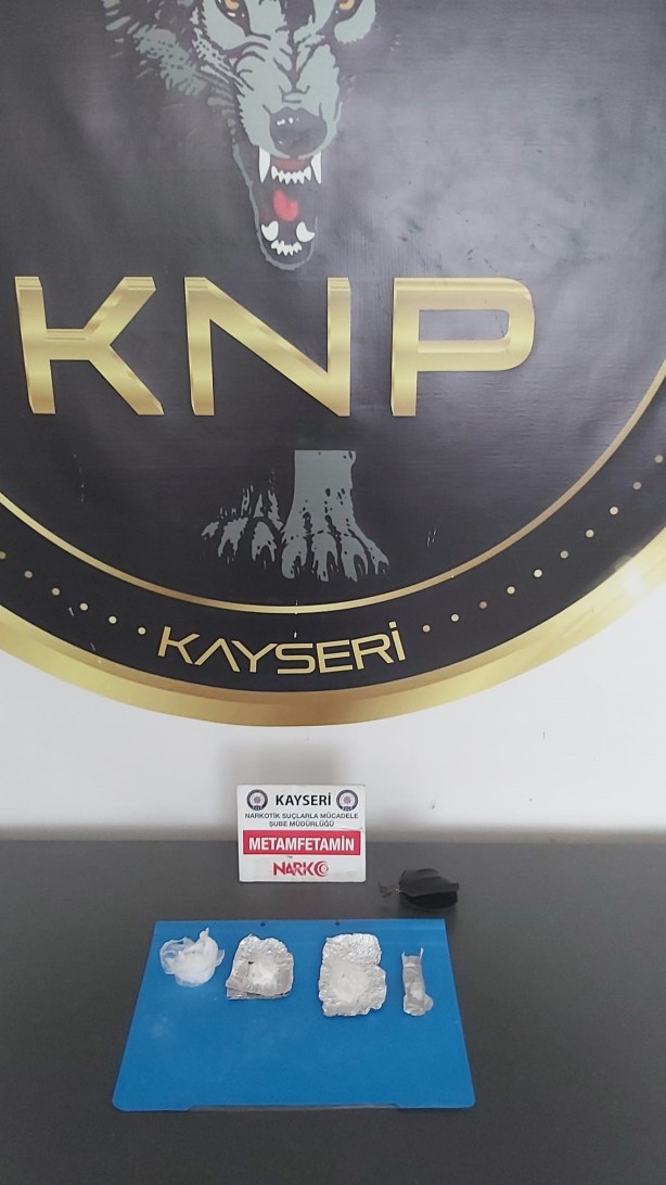 Foto - Uyuşturucu tacirlerine göz açtırılmıyor