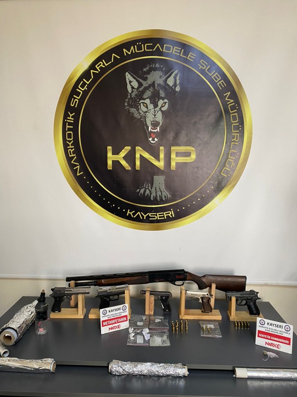 Foto - Uyuşturucu tacirlerine göz açtırılmıyor! Emniyetten şafak operasyonu: 24 gözaltı