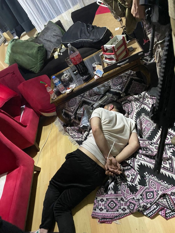 Foto - Uyuşturucu tacirlerine göz açtırılmıyor! Emniyetten şafak operasyonu: 24 gözaltı