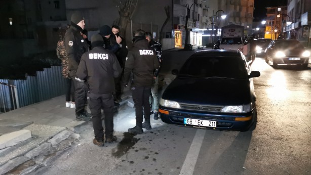 Foto - Uyuşturucuyla yakalanan gençten 'pes' dedirten savunma!