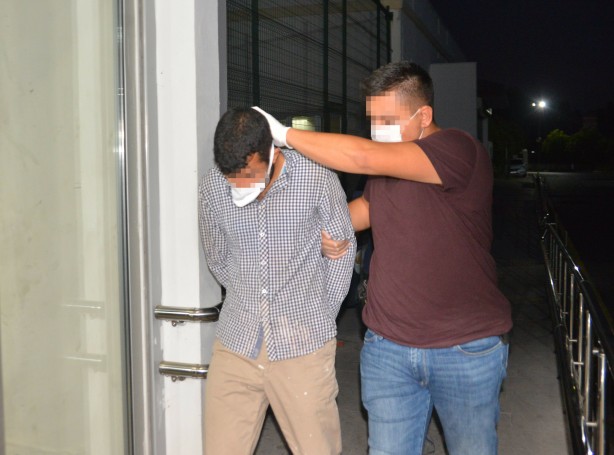 Foto - Uyuyan hücreye baskın! Çok sayıda gözaltı var