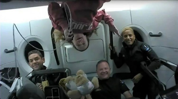 Foto - Uzayda tuvalet krizi