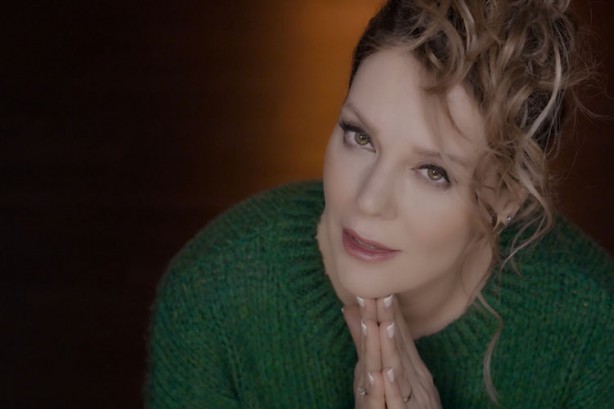 Foto - Uzaylılar Kayahan'ın kızı ile iletişime geçti! 'Beni seçtiler' diyerek duyurdu