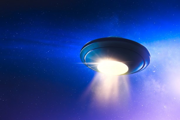 Foto - 'Uzaylıları gördüm' diyen emekli korgeneralden Türkiye'yi sallayacak açıklama: Gözüme sıktılar