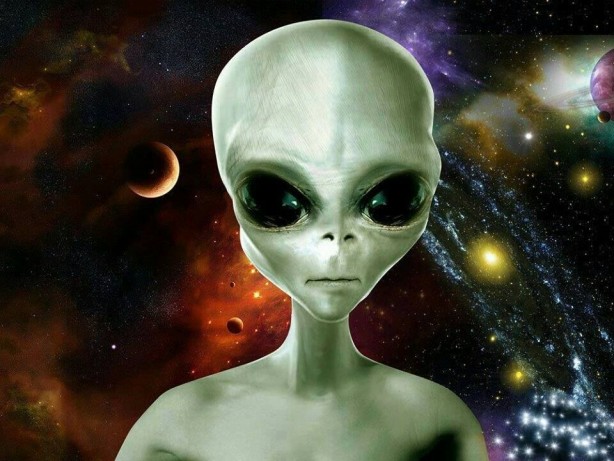 Foto - 'Uzaylıları gördüm' diyen emekli korgeneralden Türkiye'yi sallayacak açıklama: Gözüme sıktılar