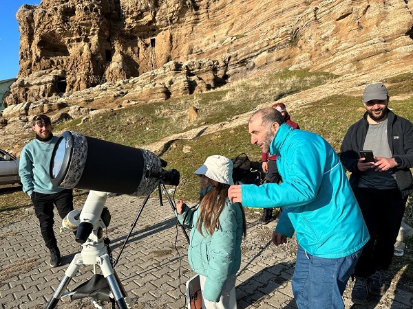 Foto - Uzayseverler teleskopla güneşi gözlemledi
