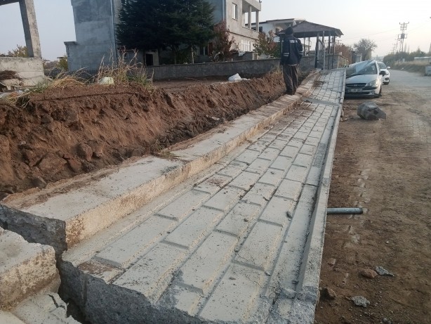 Foto - Üzerine duvar devrilen işçi hayatını kaybetti