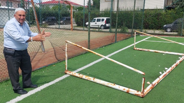 Foto - Üzerine kale direği devrilen 4 yaşındaki Selahattin, yaşamını yitirdi