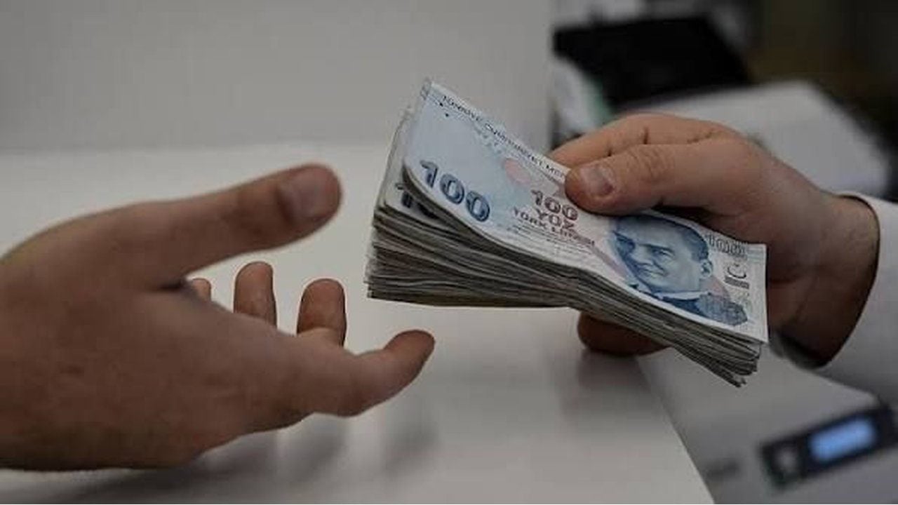 Foto - Uzman isim canlı yayında tek tek açıkladı! Milyonlarca emeklinin beklediği yeni maaş kulislere sızdı