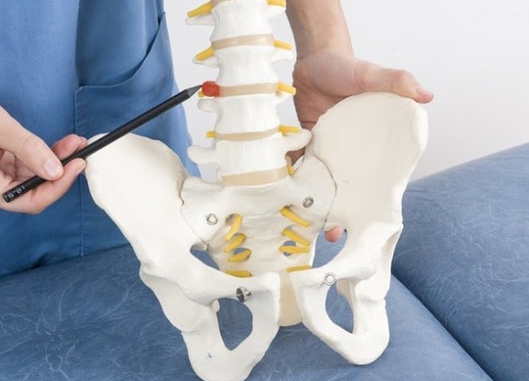 Uzman isim tek tek sıraladı | İşte bel fıtığında en sık yapılan 10 hata!