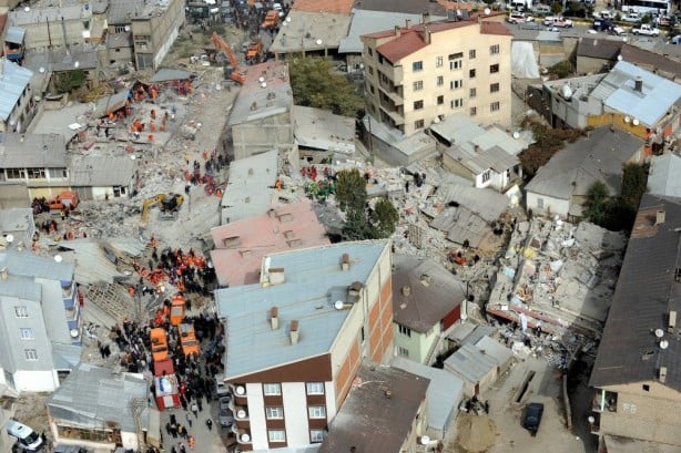 Foto - Uzman isim depremin gerçek şiddetini güncelledi! Deprem sırasındaki gürültünün sebebi bakın neymiş