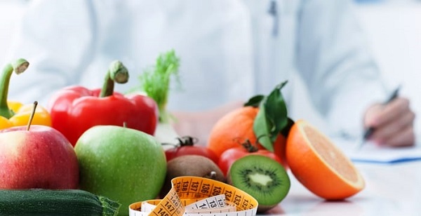 Foto - Uzman isimden tavsiyeler geldi! Siz yaz mevsiminde nasıl besleniyorsunuz?