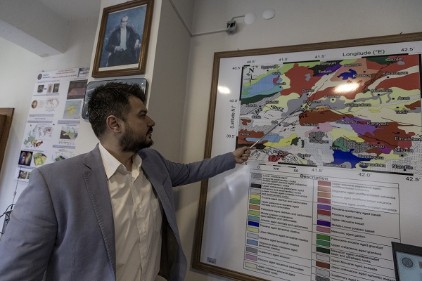 Foto - Uzman isimden uyarı geldi! Siz siz olun buraya ev yapmayın 