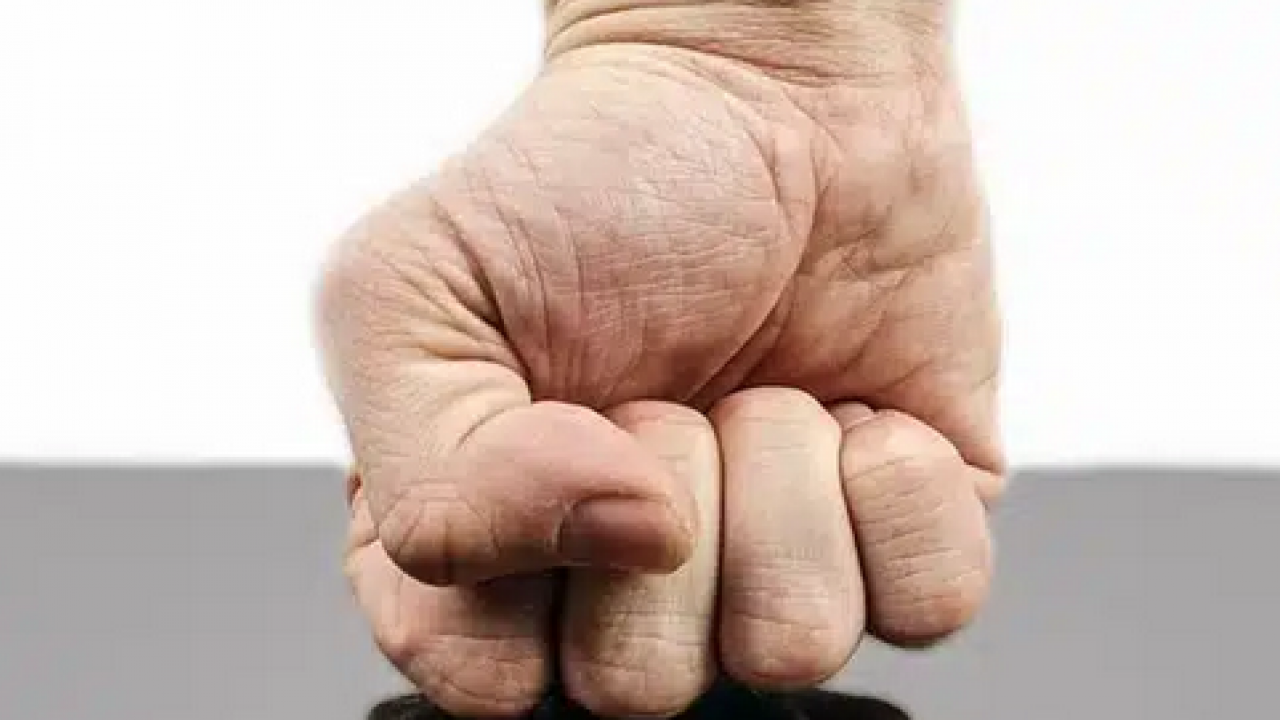 Uzman Psikolog bakın ne diyor: Şiddete maruz kalınca beyin bu durumu normalleştiriyor