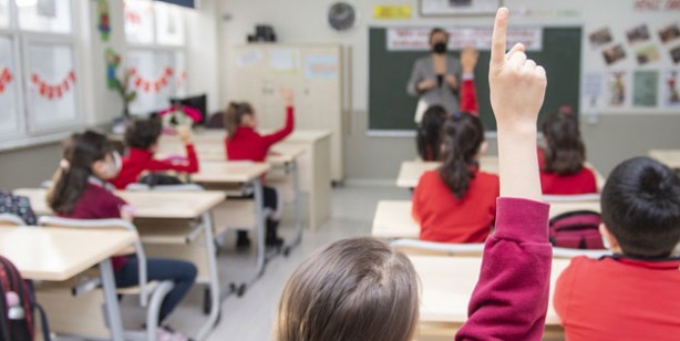 Foto - Uzman ve başöğretmenlik eğitim programı başvurusu başladı mı? Uzman öğretmen başöğretmen maaşları ne kadar?