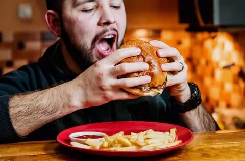 Foto - Uzmandan hızlı yemek yiyenler uyarı geldi