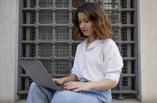 Foto - Uzmanı korunma yöntemlerini anlattı! İnternet bankacılığı dolandırıcılığına dikkat