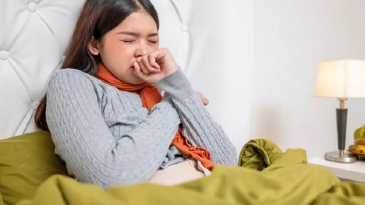 Foto - Uzmanı uyardı: Göğüs ağrısını asla hafife almayın! Öksürürken kaburgalarınız kırılabilir! Ciddiye alın