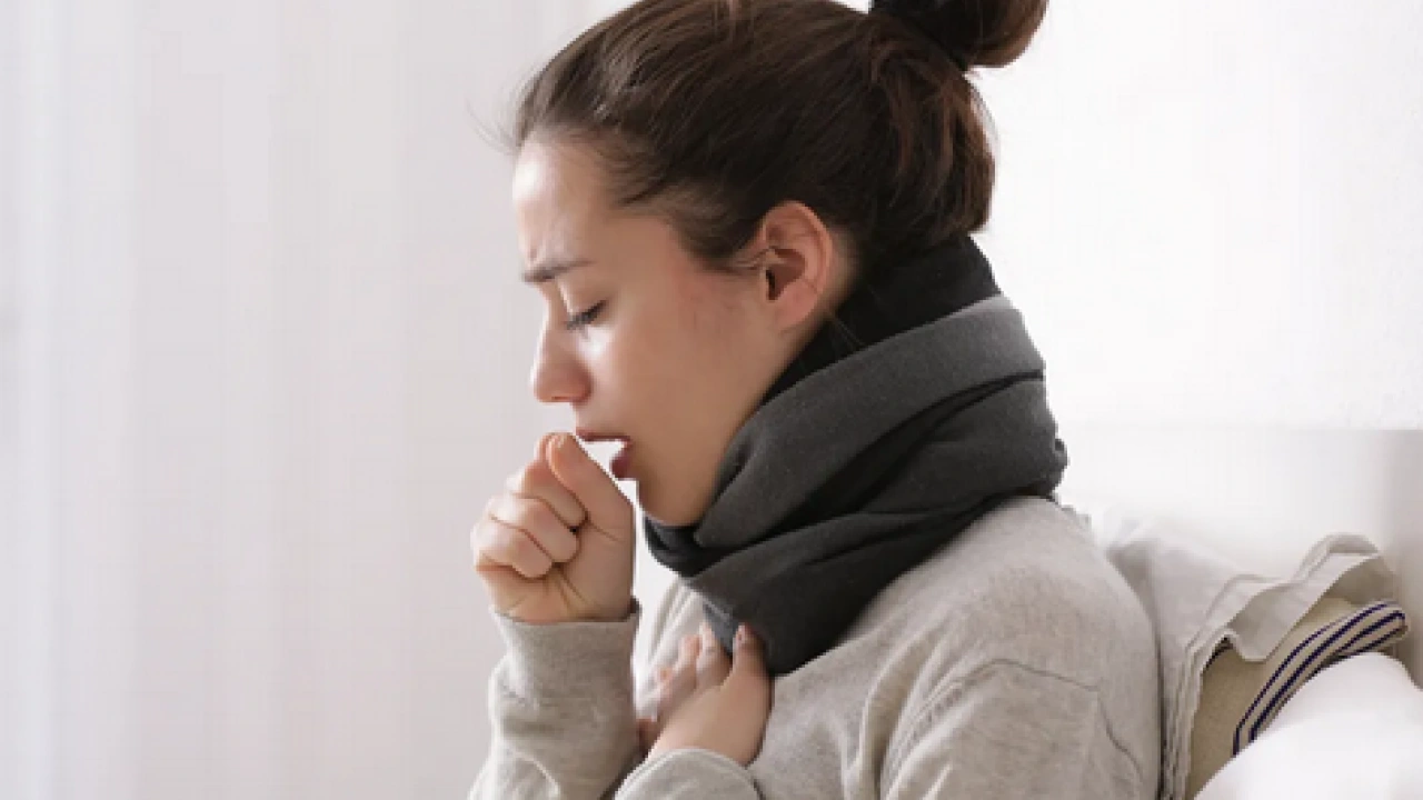 Foto - Uzmanı uyardı: Göğüs ağrısını asla hafife almayın! Öksürürken kaburgalarınız kırılabilir! Ciddiye alın