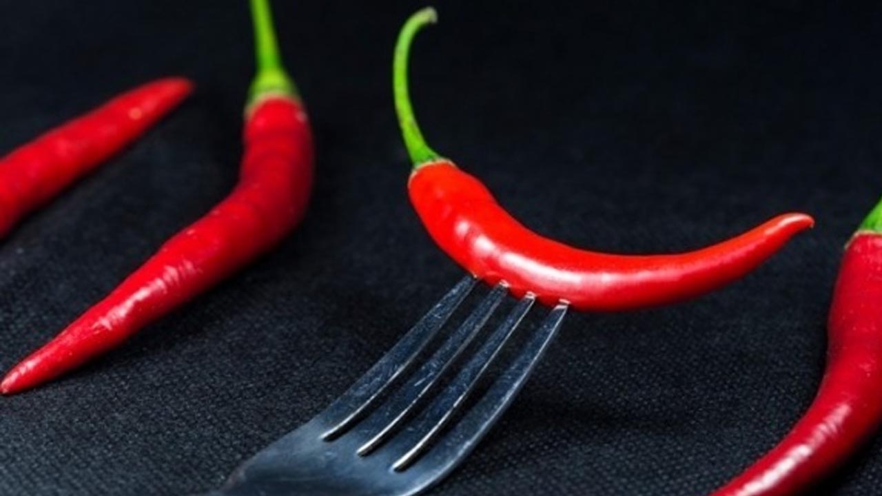 Uzmanlar açıkladı! Acı yediğimiz zaman burnumuz neden akar