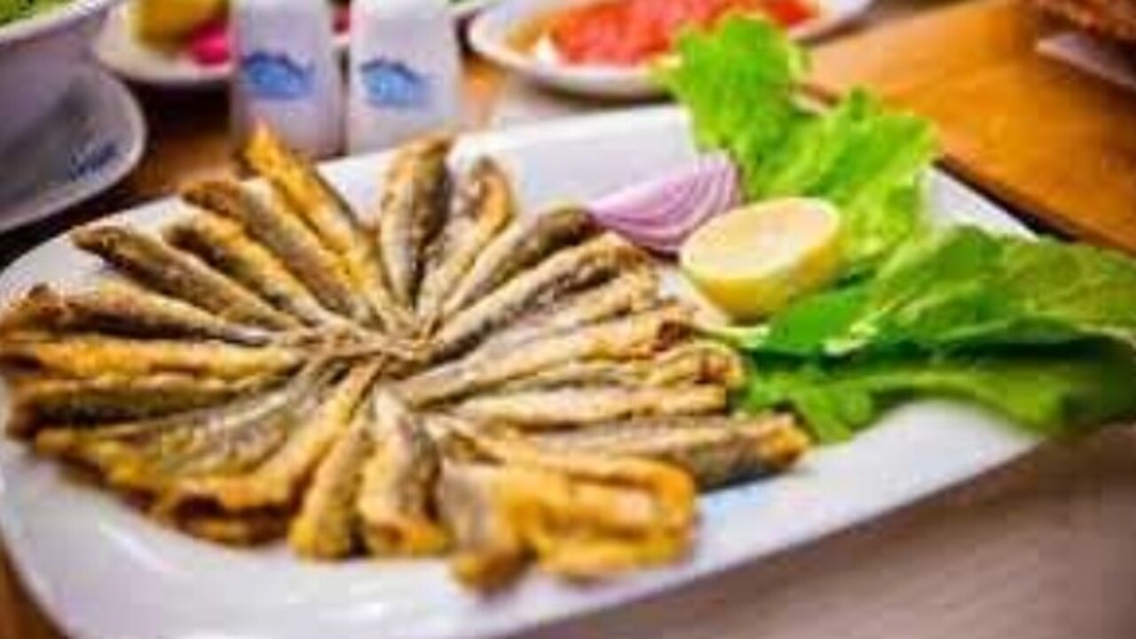 Foto - Uzmanlar açıkladı! İşte hamsiyi kılçığıyla yemenin faydaları