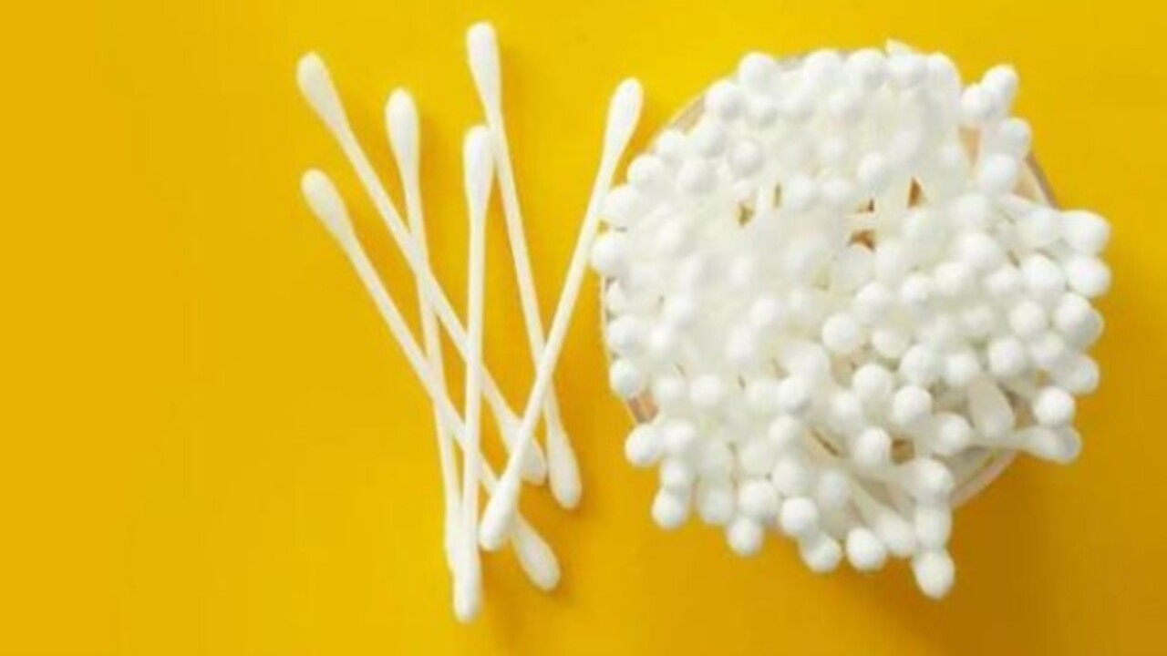 Uzmanlar açıkladı! Kulak çubuğu sağır eder mi?