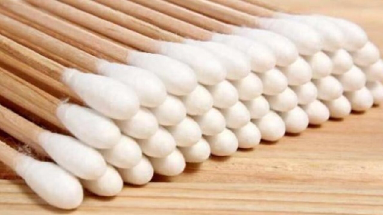 Foto - Uzmanlar açıkladı! Kulak çubuğu sağır eder mi?