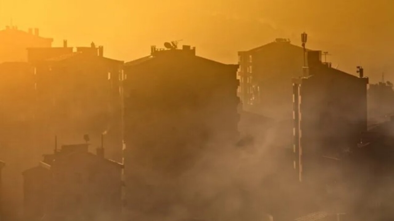 Foto - Uzmanlar dikkat etmeniz için uyardı! Çöl tozu Türkiye'ye geliyor