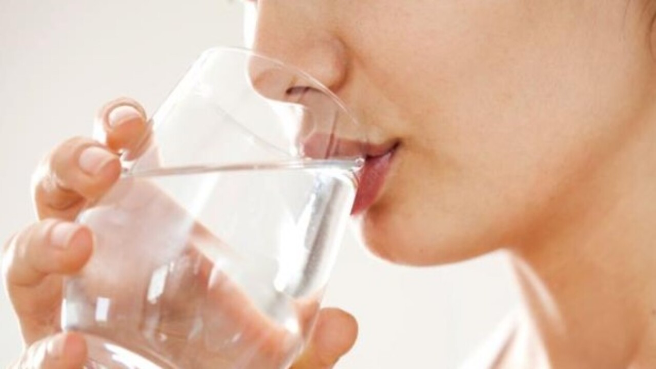 Foto - Uzmanlar etkisini açıkladı! Aç karnına limonlu su içersek ne olur