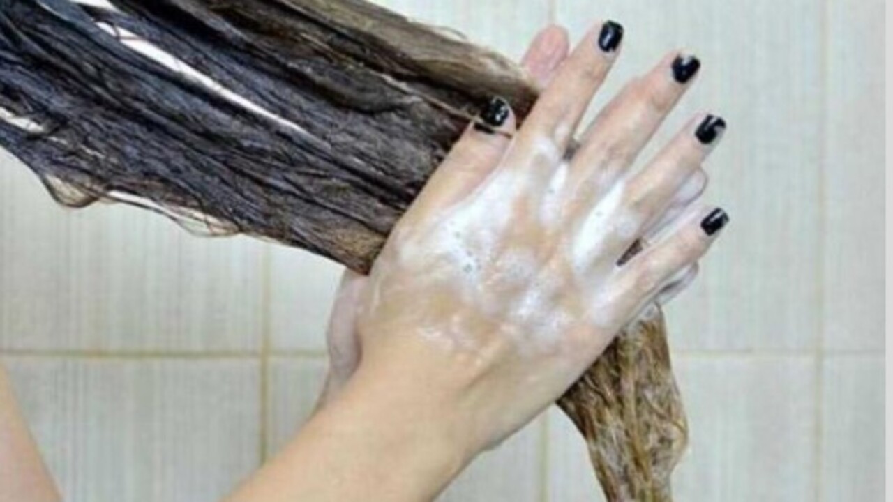 Foto - Uzmanlar sırrı açıkladı! Şampuana şeker eklediğinizde bakın ne oluyor