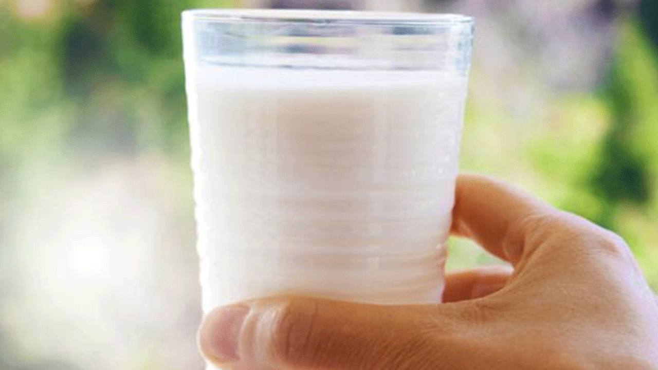 Foto - Uzmanlar tarafından doğrulandı: İşte uykudan önce süt içmenin 5 faydası!