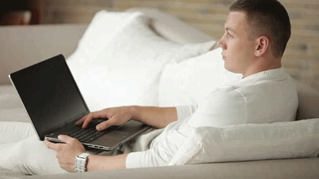 Foto - Uzmanlar 'Text Neck' sendromuna karşı uyardı: Her 20-30 dakikada bir bunu yapın!