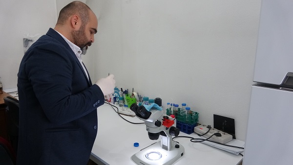 Foto - Uzmanlar üstüne basa basa söylüyor | Sakın çıplak elle dokunmayın